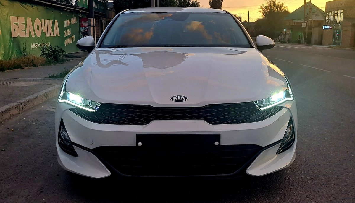 Kia K5 III 2020