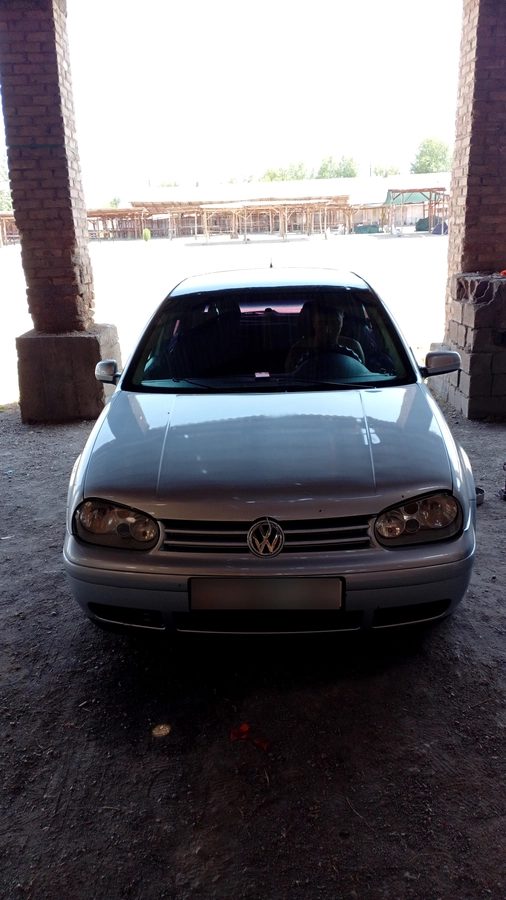 Volkswagen Golf IV 1.6 MT