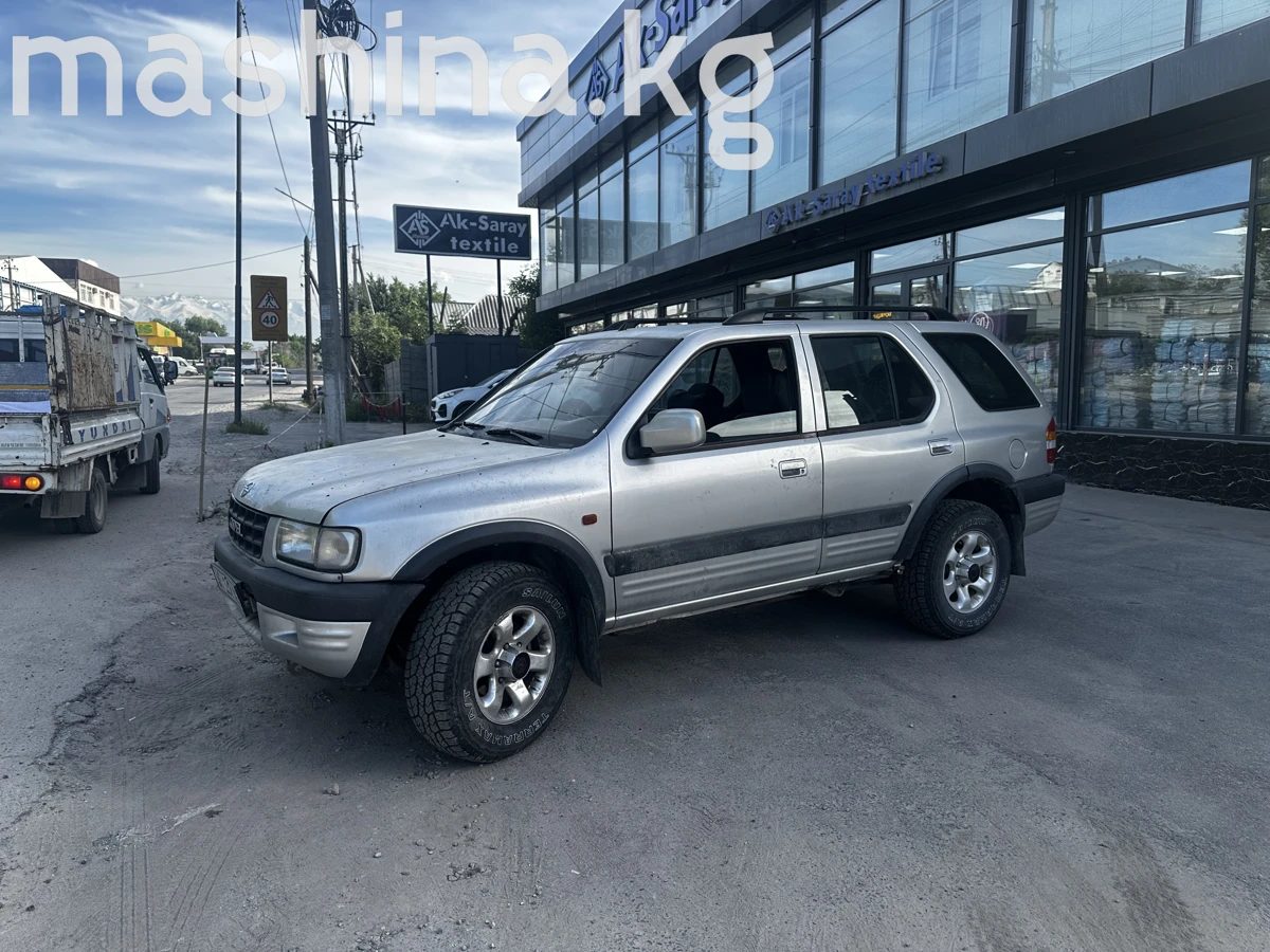 Opel Frontera B 2001