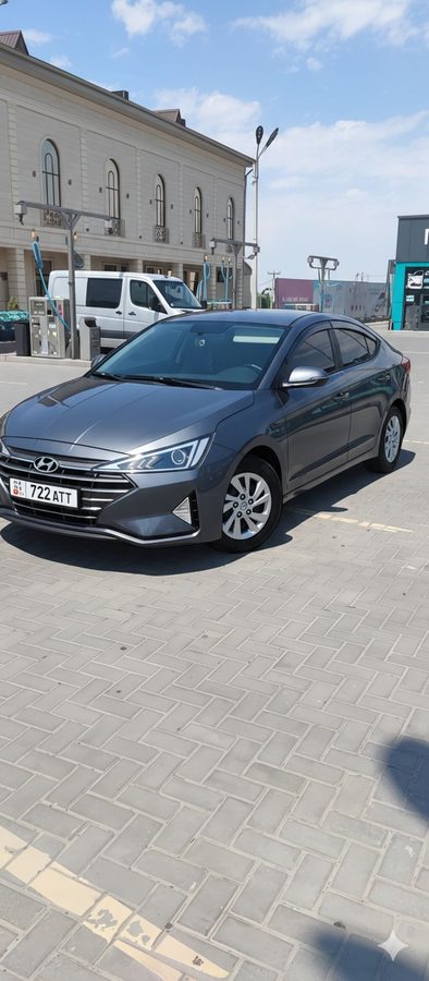 Hyundai Avante
