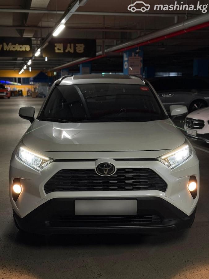 Toyota RAV4 V (XA50)