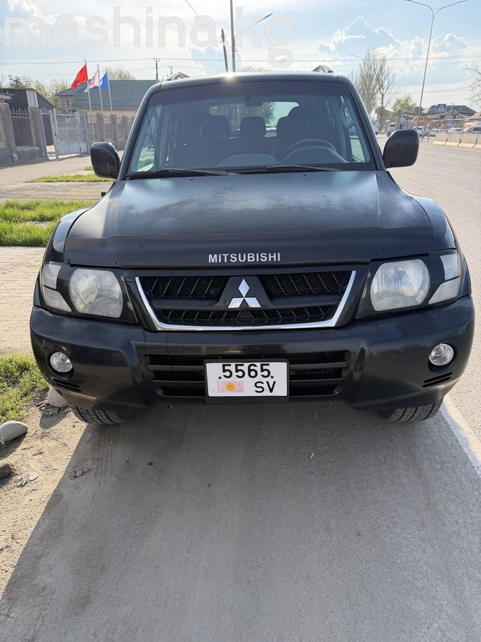 Mitsubishi Montero III 2002