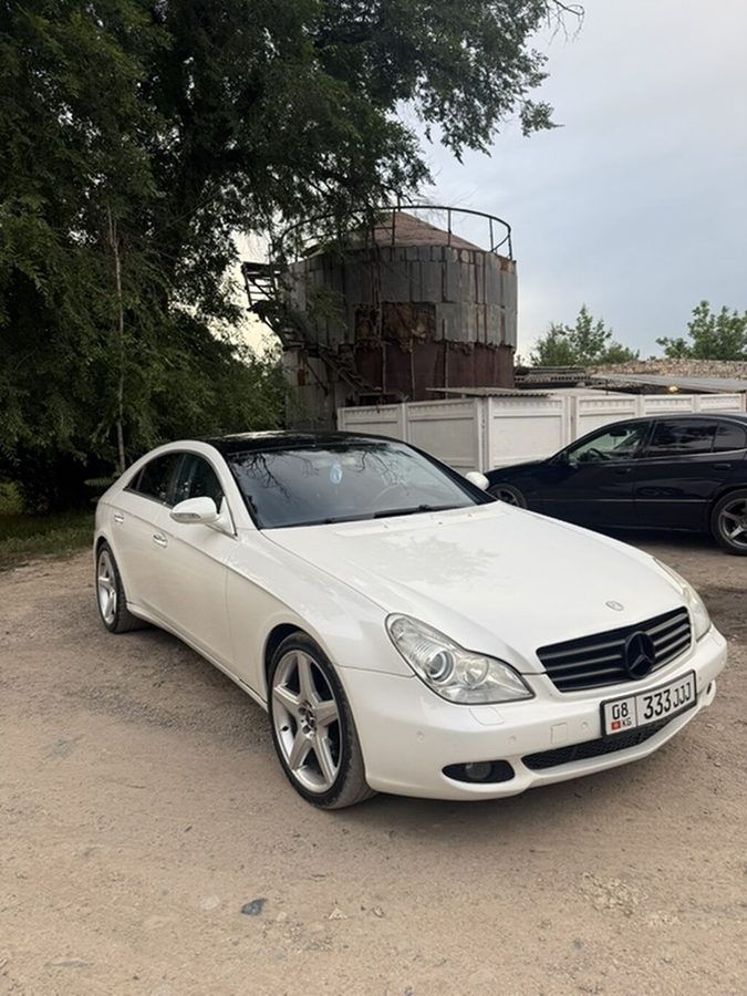 Mercedes-Benz CLS-Class