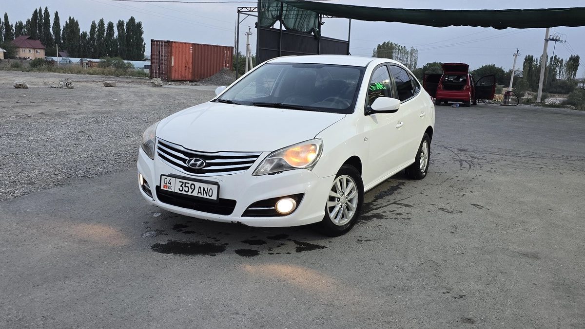Hyundai Elantra VI (AD) 1.6 MT