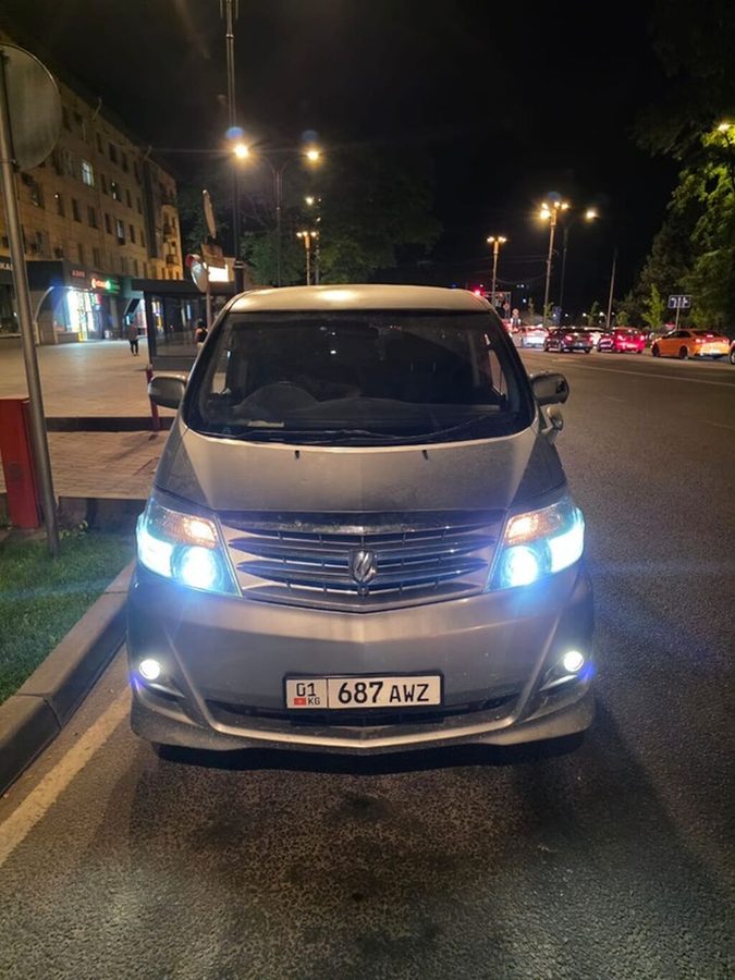 Toyota Alphard