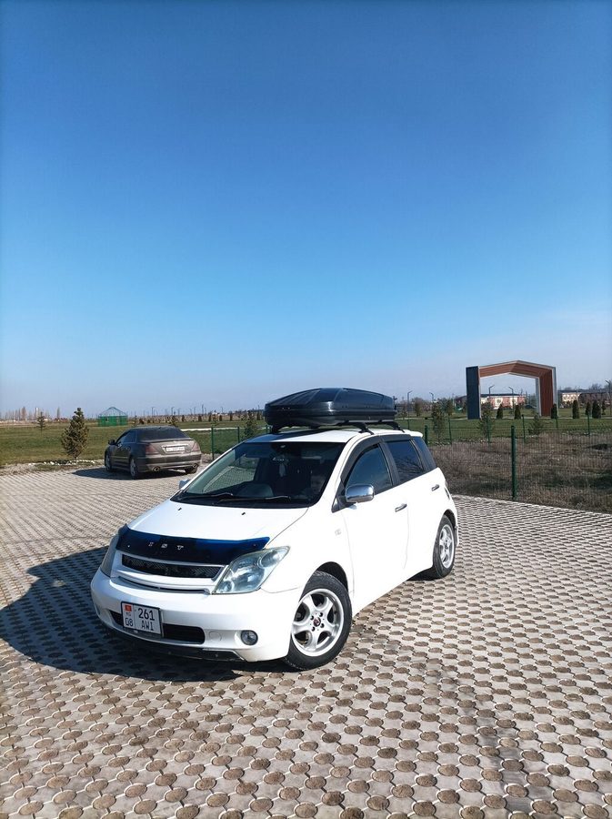 Toyota Ist