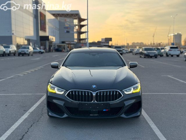 BMW M8