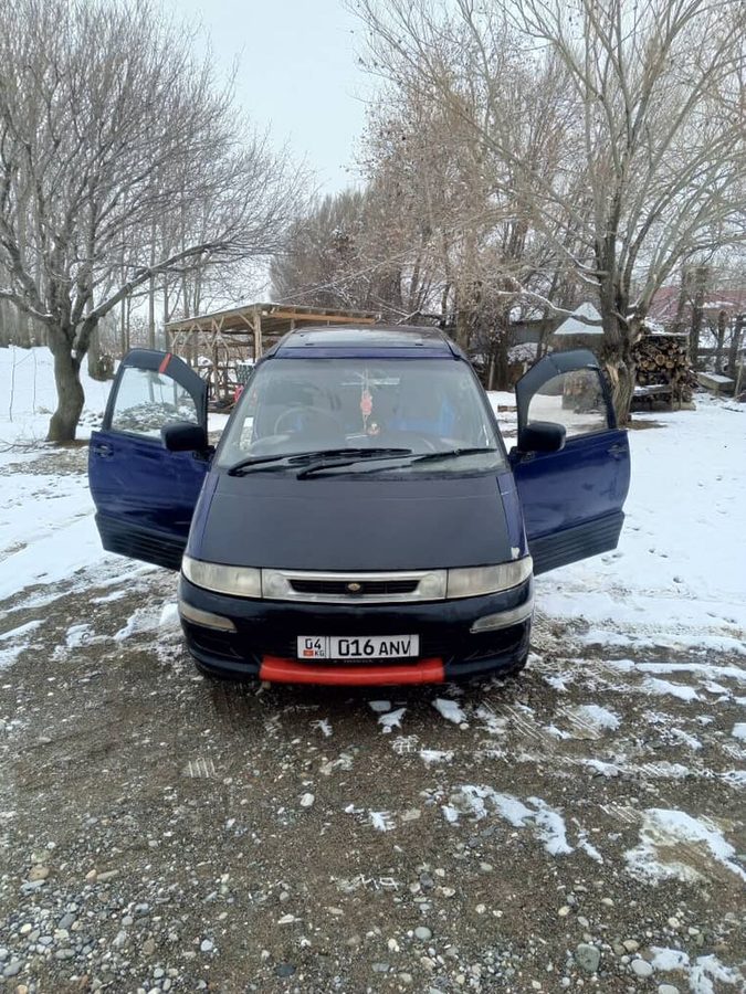 Toyota Estima