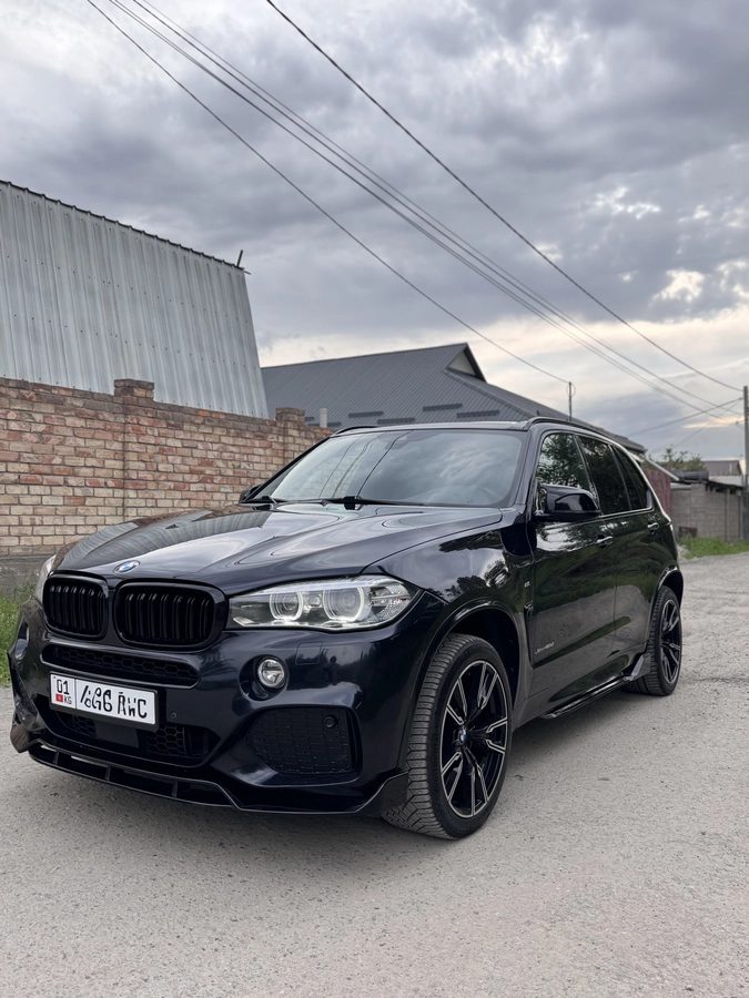 BMW X5 III (F15) 2017
