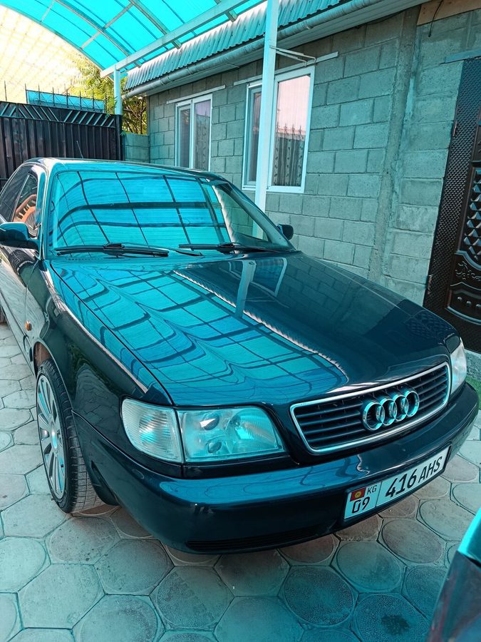Audi A8