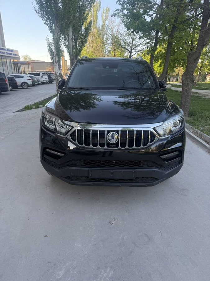 Ssangyong Rexton Khan