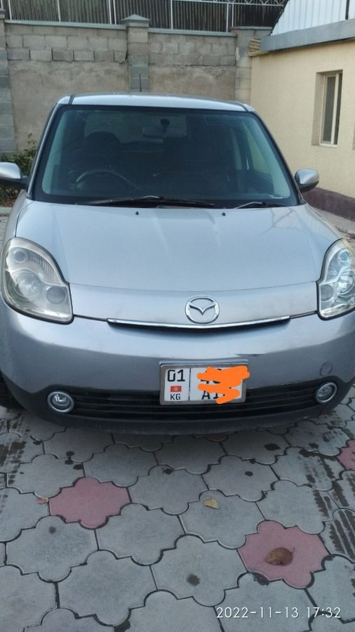Mazda Verisa