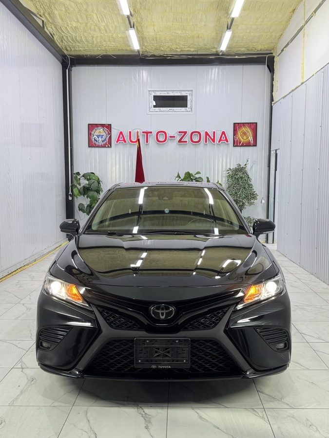 Toyota Camry VIII (XV70) 2019