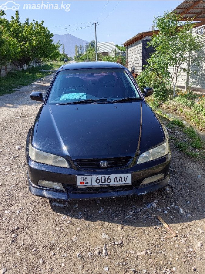 Honda Accord VI