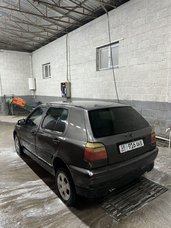 Volkswagen Golf