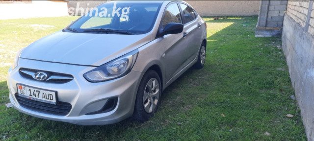 Hyundai Accent