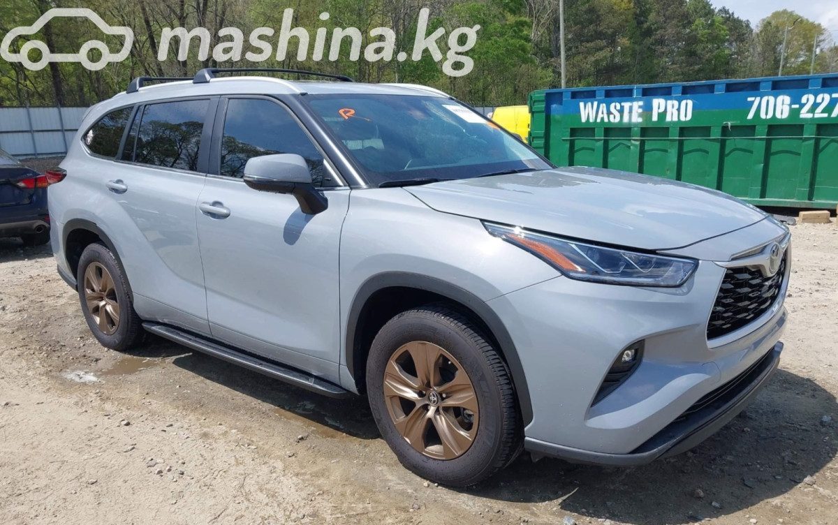 Toyota Highlander IV (U70)