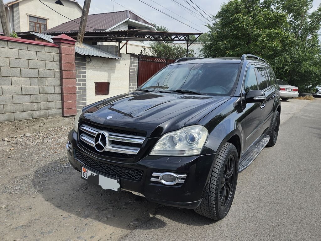 Mercedes-Benz GL-Class