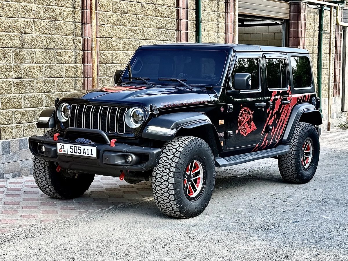 Jeep Wrangler IV (JL) 2.0 AT 4WD