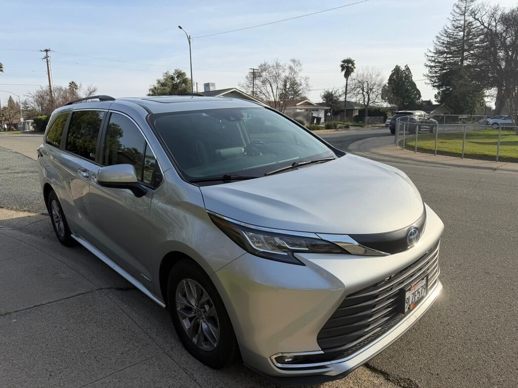 Toyota Sienna