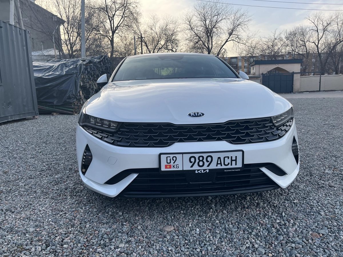 Kia K5 III 2020
