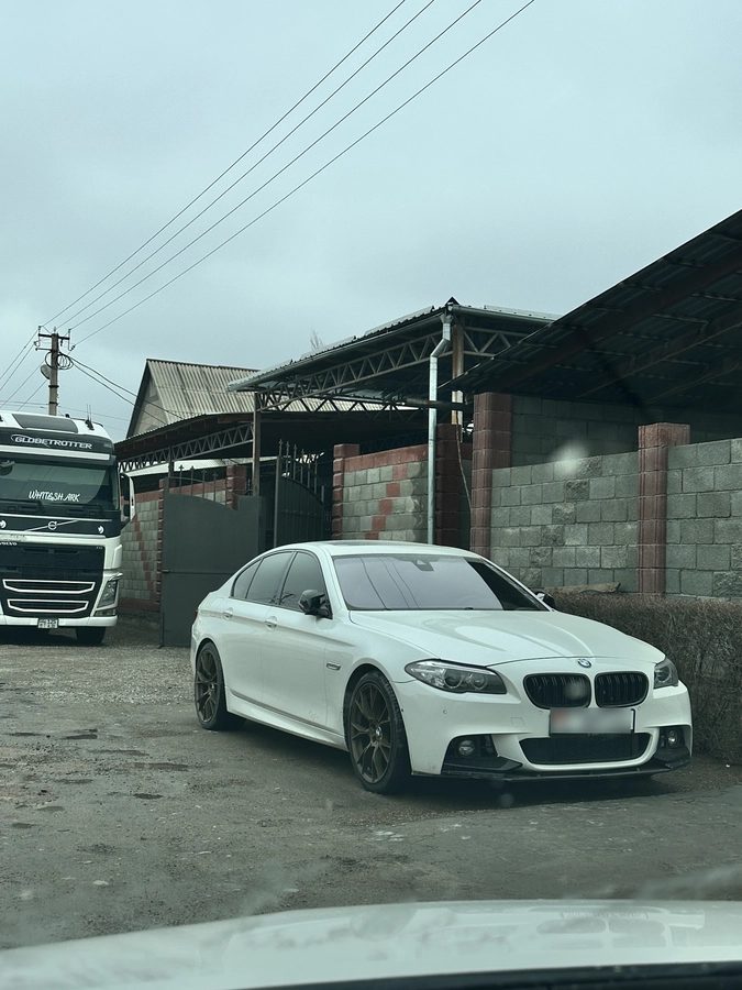 BMW 5 серии VI (F10/F11/F07) Рестайлинг 2016