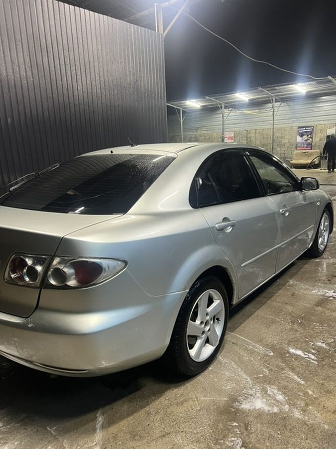 Mazda 6