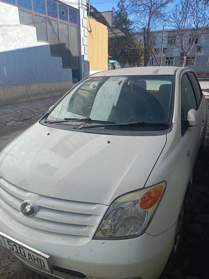 Toyota Ist