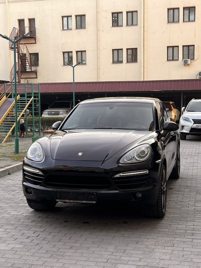 Porsche Cayenne S