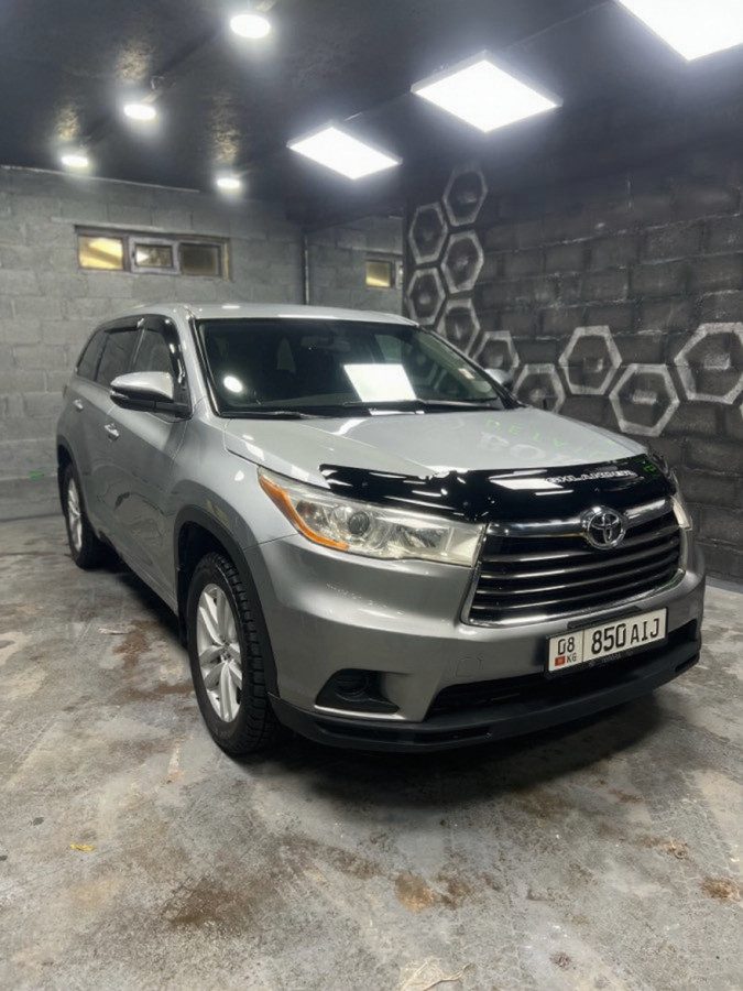 Toyota Highlander III (U50)
