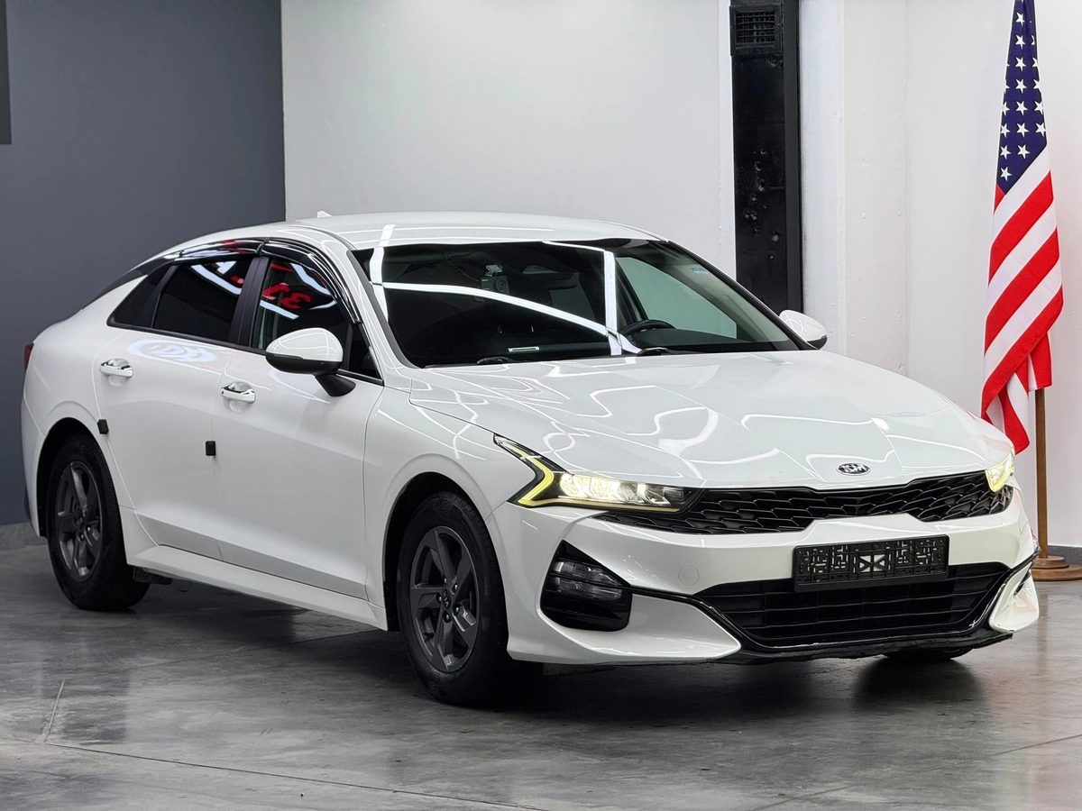 Kia K5 III 2020