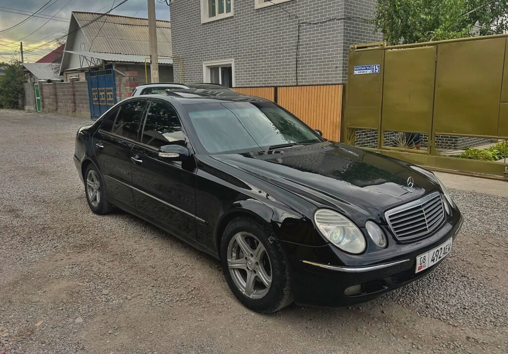 Mercedes-Benz E-Class