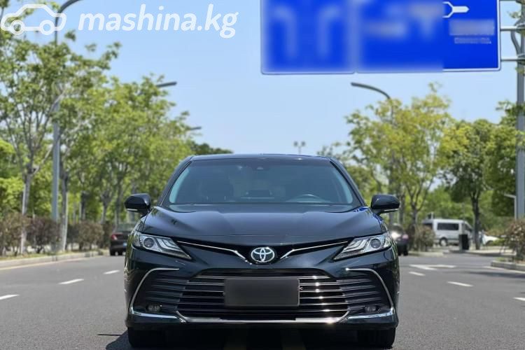 Toyota Camry VIII (XV70)