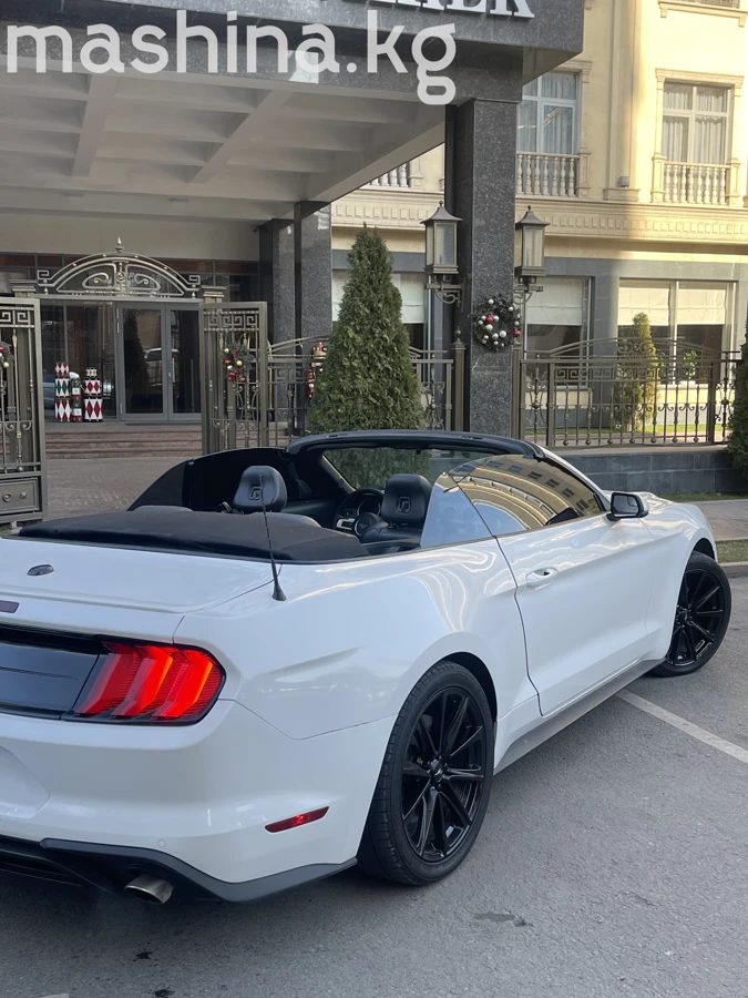 Ford Mustang VI Рестайлинг 2018