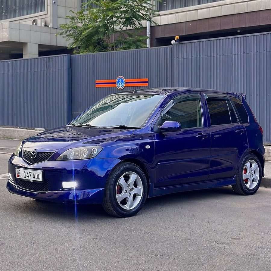 Mazda Demio