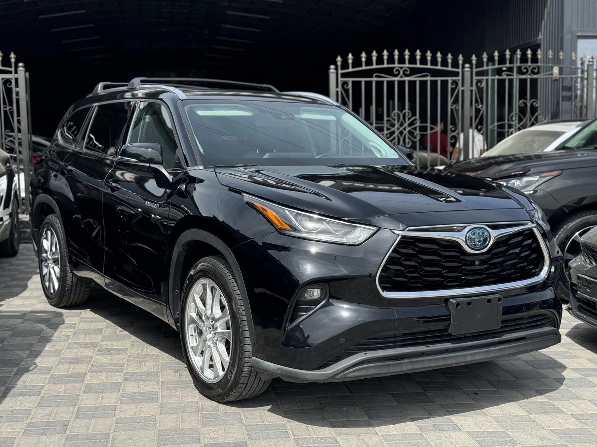 Toyota Highlander IV (U70) 2020
