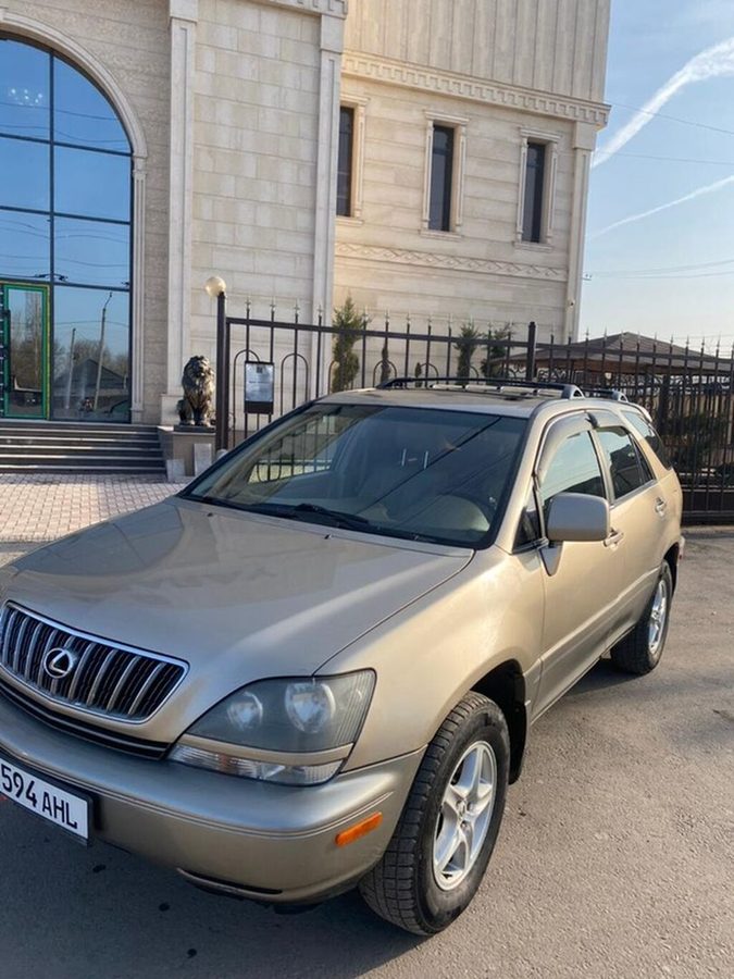 Lexus RX