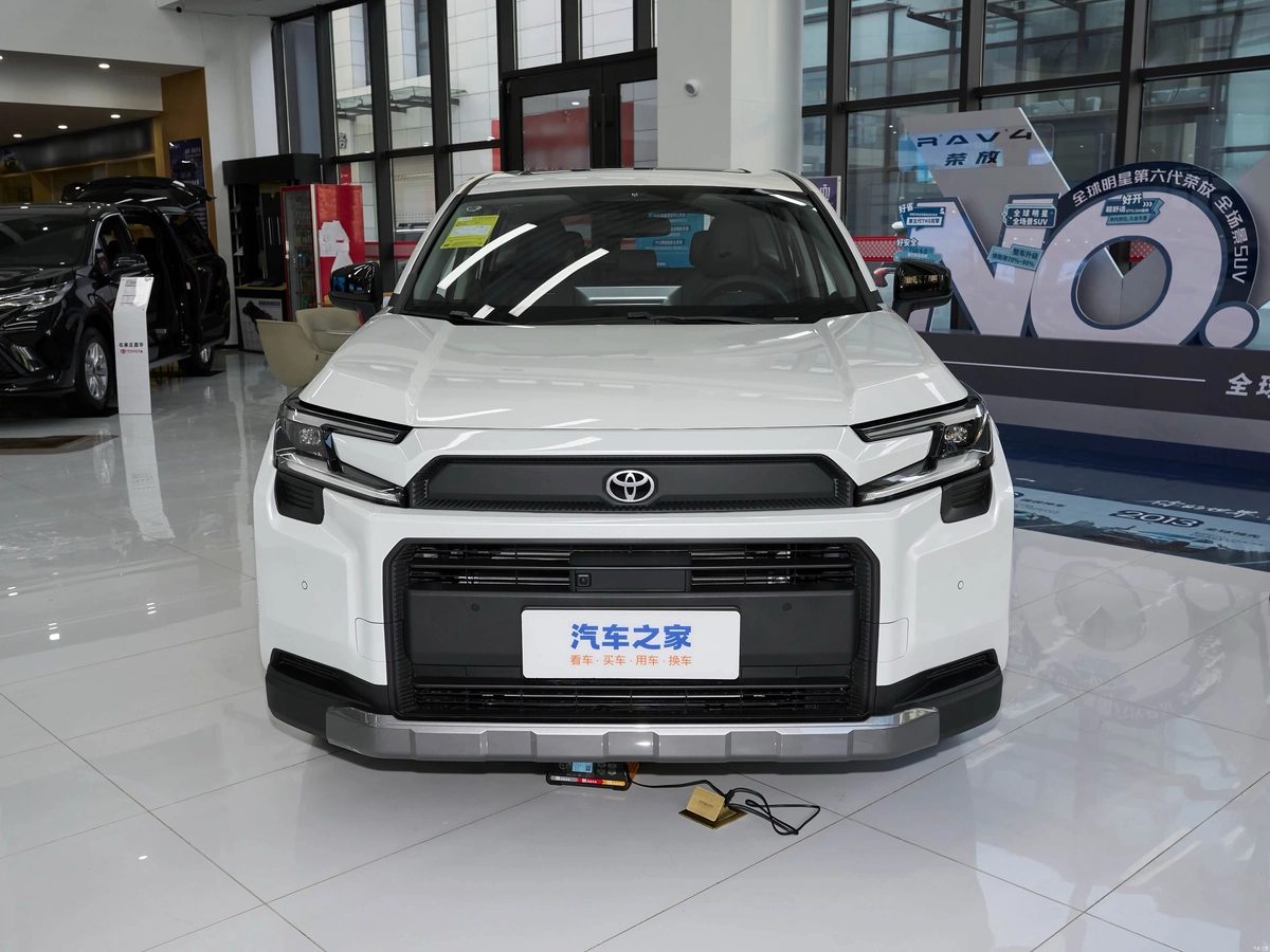 Toyota RAV4 V (XA50)