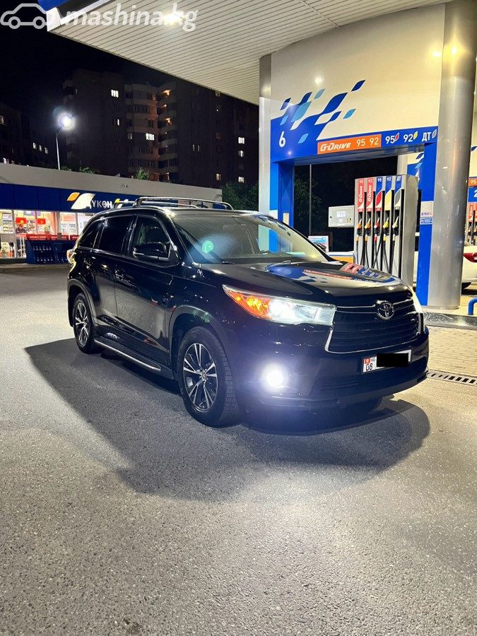 Toyota Highlander III (U50)
