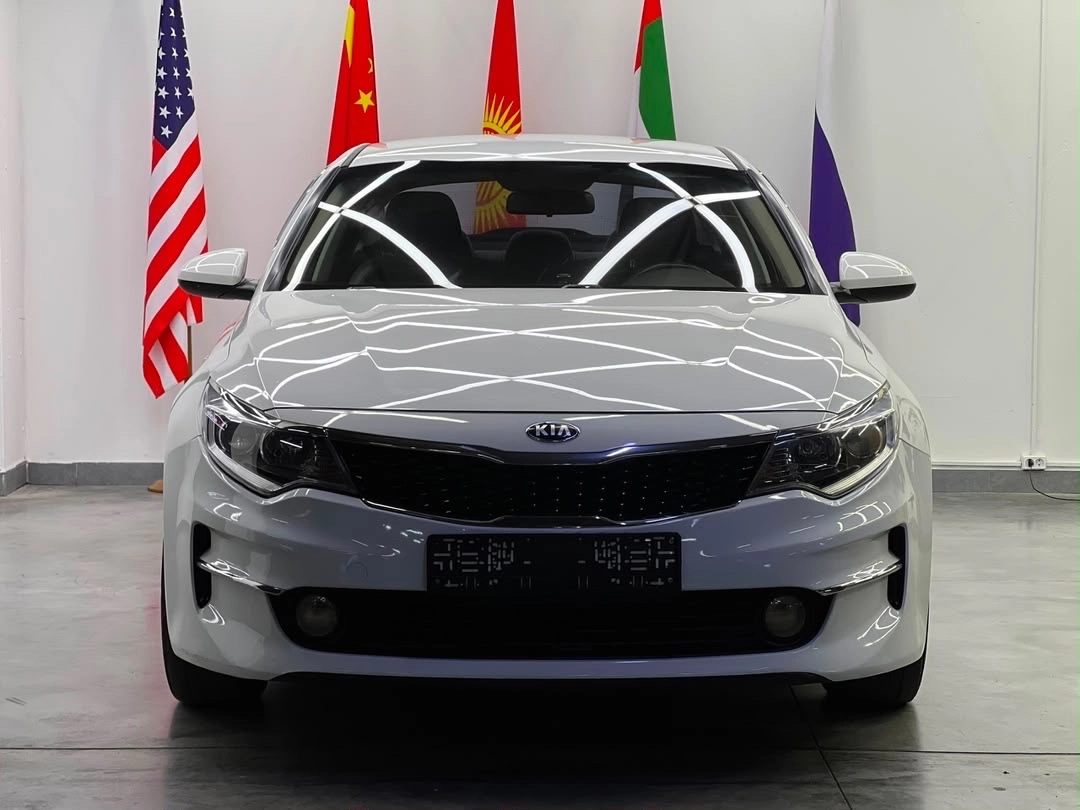 Kia K5 II 2017