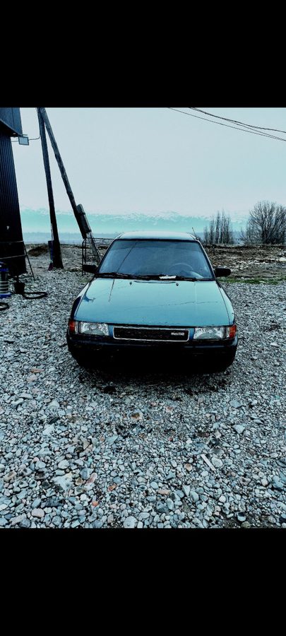 Mazda 323