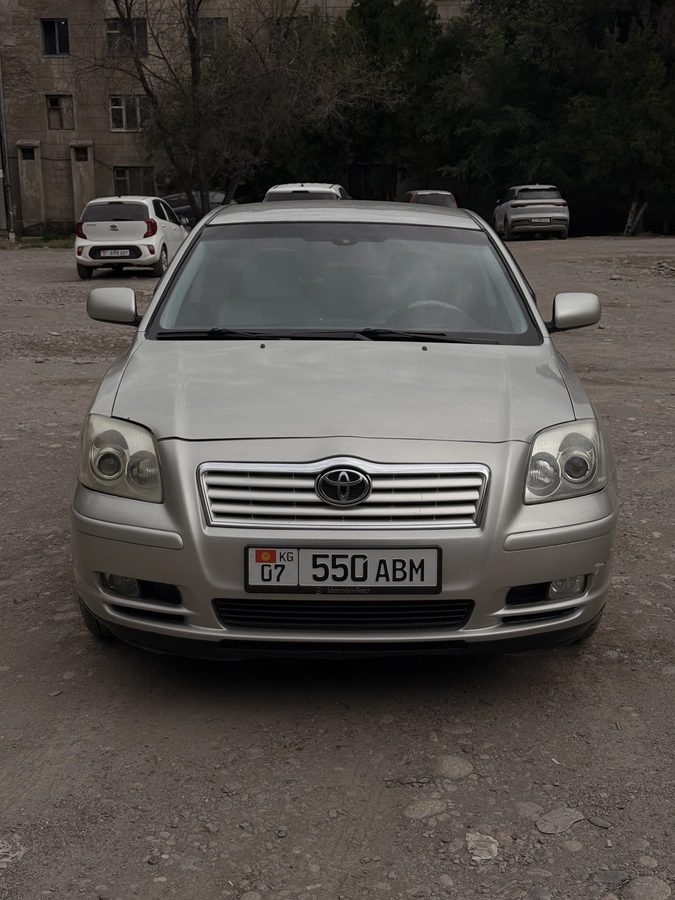 Toyota Avensis II 2003