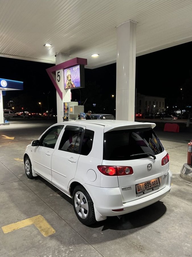 Mazda Demio