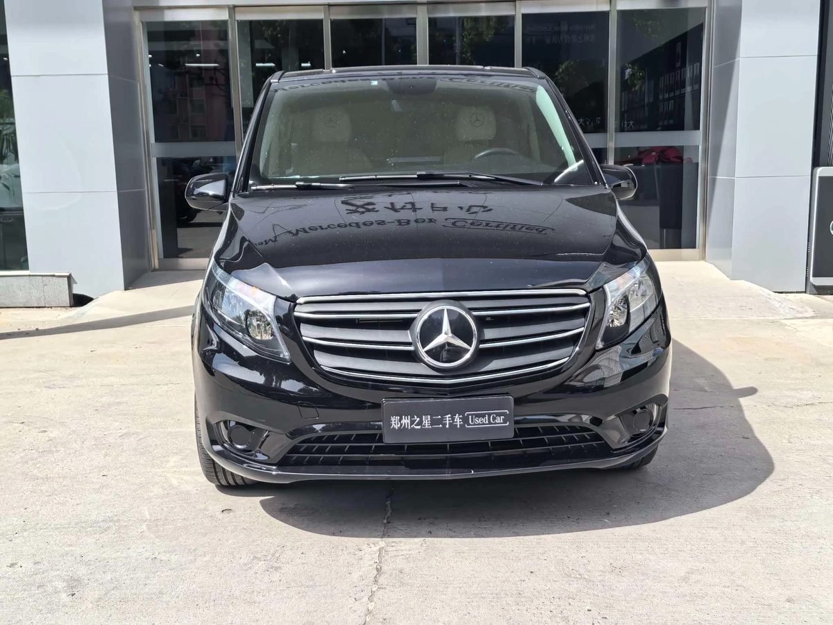 Mercedes-Benz Vito III (W447) 2023