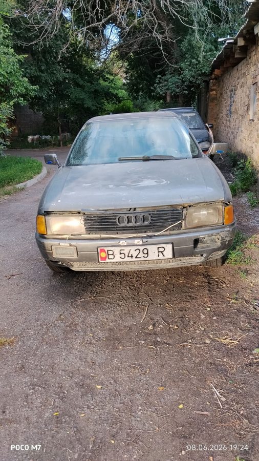 Audi 80