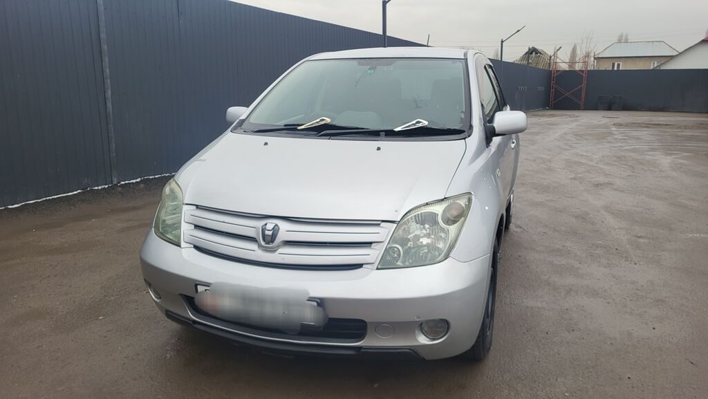 Toyota Ist